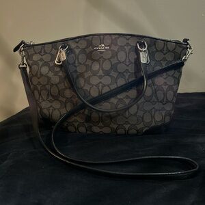 Coach Signature Brown Shoulder Bag